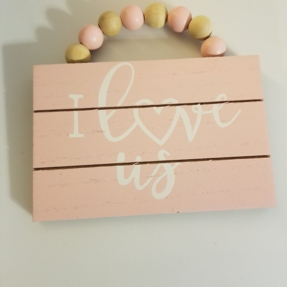 Handcrafted Love Expression Wooden Sign with Multi-Colored Beads – Pink Wood Des